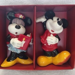 Disney New Mickey and Minnie Ceramic Salt and Pepperset- Red, Black, Yellow